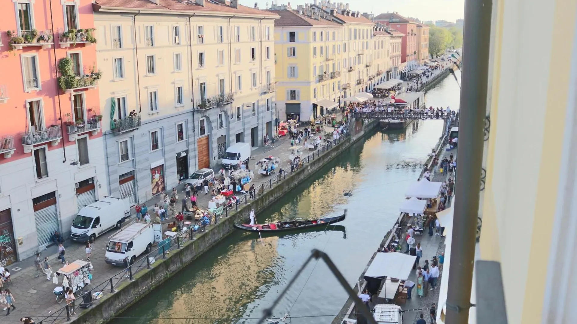 View Of The Navigli - Home In The Heart Of Milan - Wifi